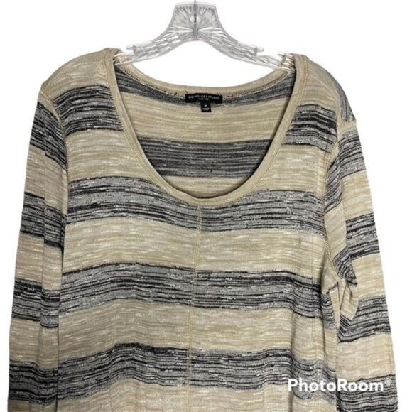 5/$25 Signature Studio Black Tan Striped Knit Scoop Neck Long Sleeve Sweater 1X - Picture 2 of 8